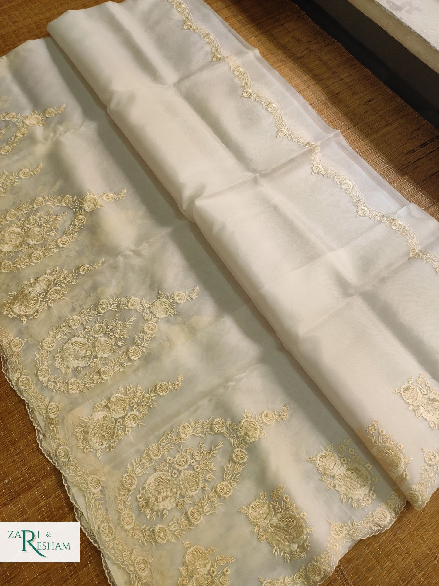 Pure Organza Silk Saree with Buta & Scalloped Edging Embroidery Work - Off White