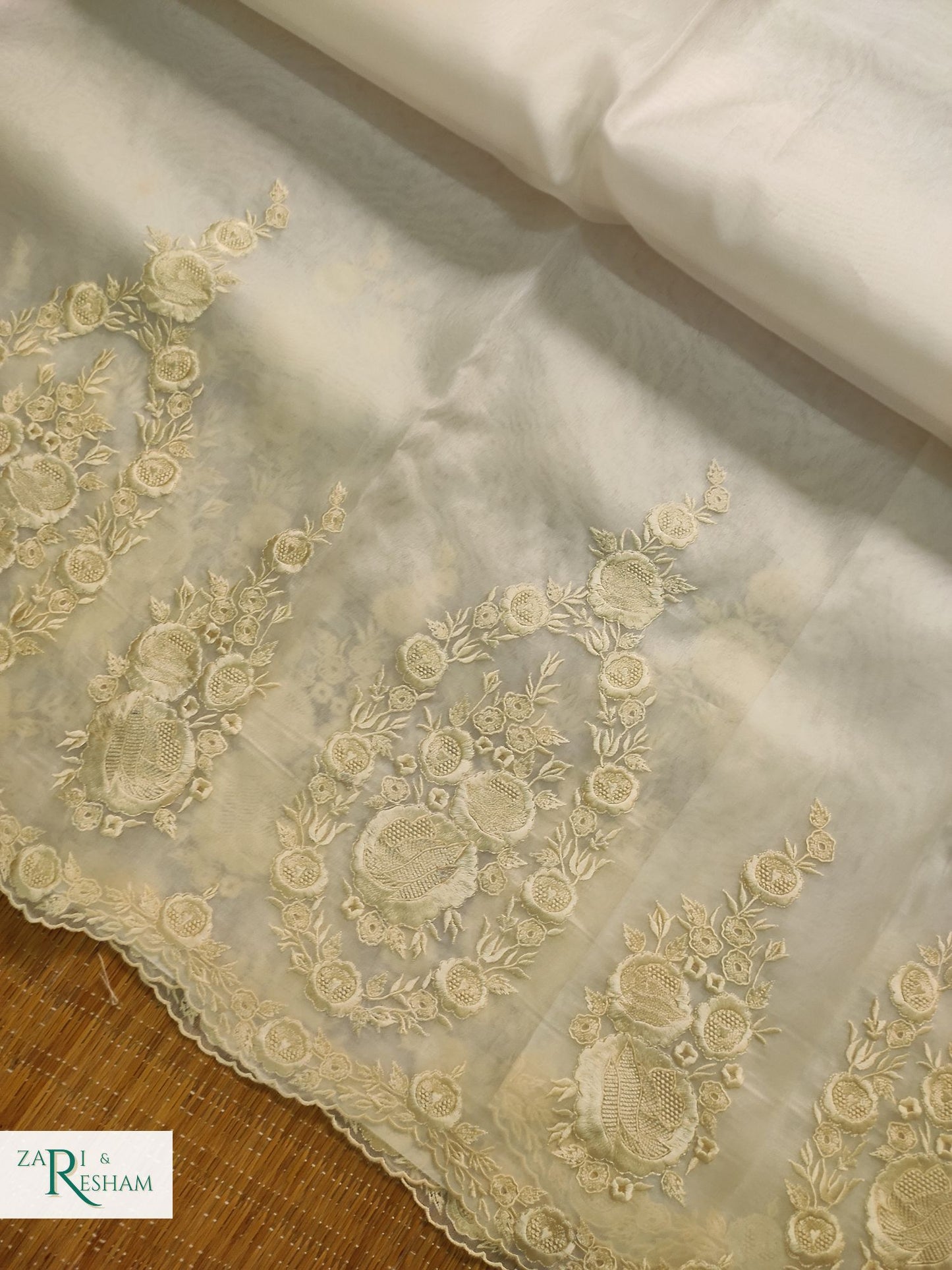 Pure Organza Silk Saree with Buta & Scalloped Edging Embroidery Work - Off White