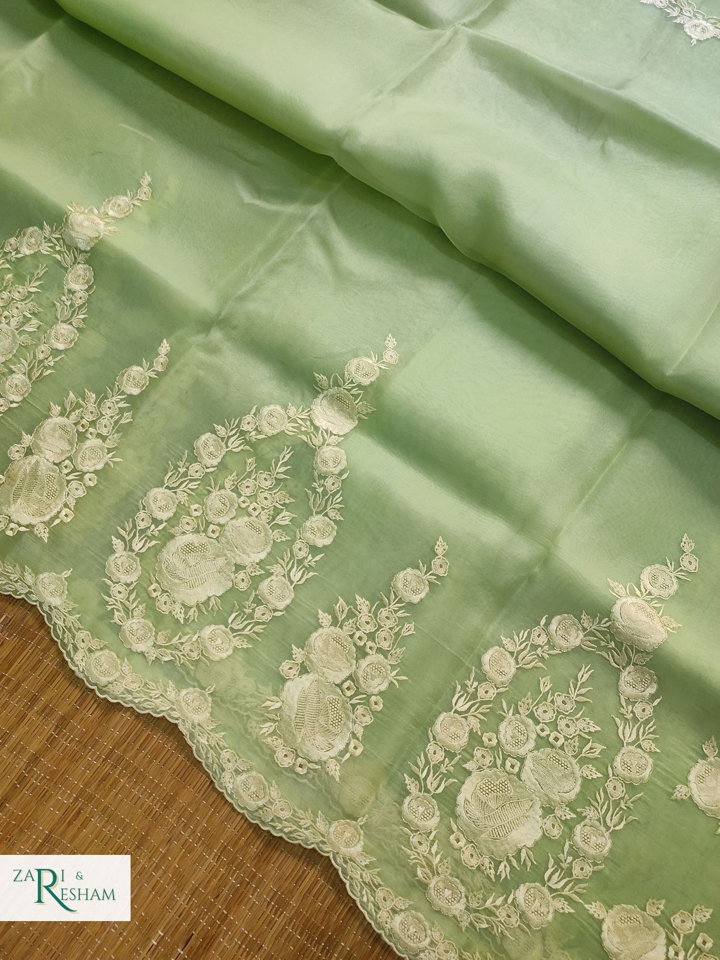 Pure Organza Silk Saree with Buta & Scalloped Edging Embroidery Work - Pista Green