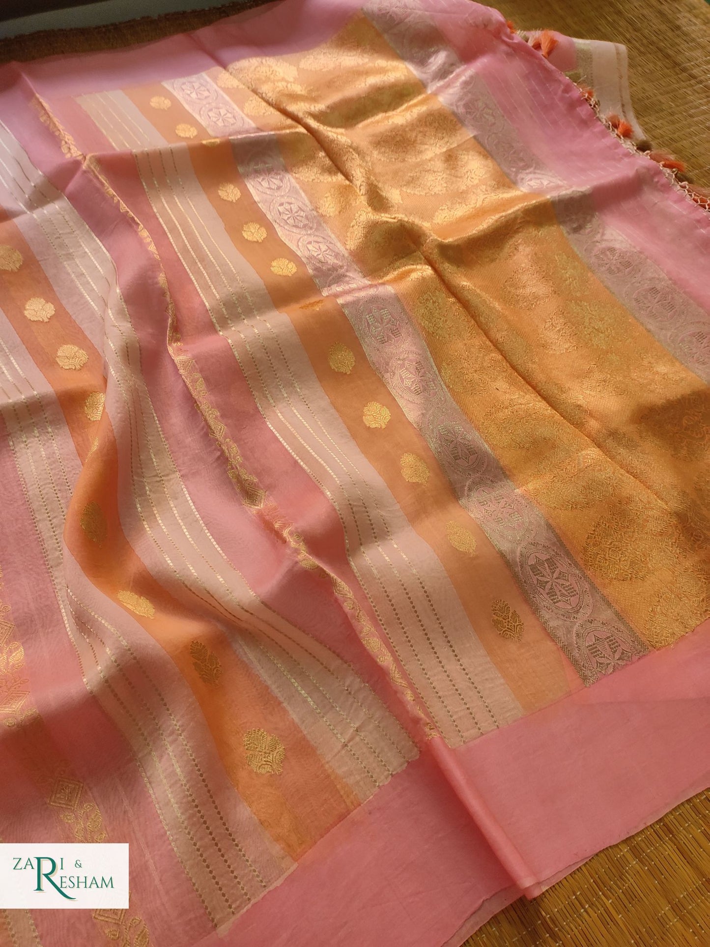 Pure Kora Handloom Kadhuwa Silk Saree with Satin Silk Border in Rangkat Dye - Pink