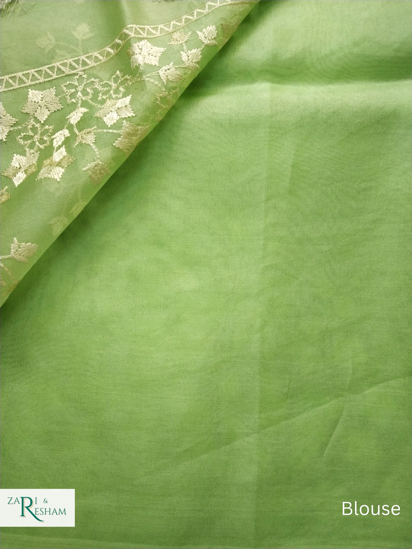 Pure Organza Silk Saree with Beautiful Star Style Embroidery Work - Green