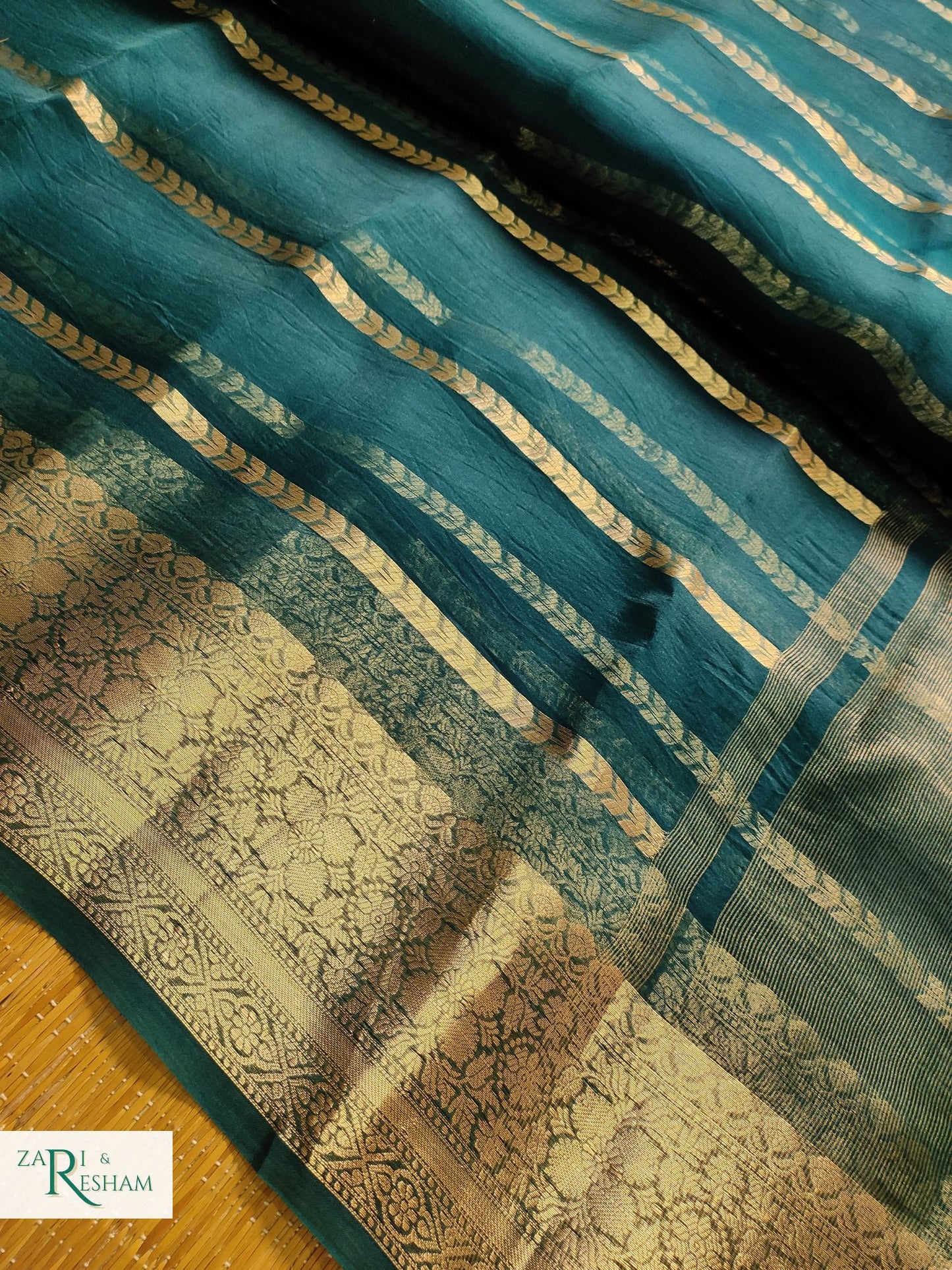 Pure Kora Silk Saree with Reshmi Zari - Emerald Green